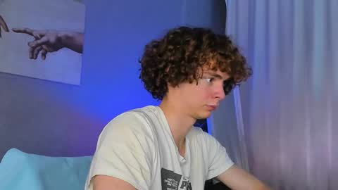 Tommy online show from November 18, 3:05 pm