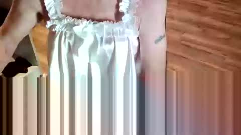 toms6543 online show from November 18, 9:39 pm