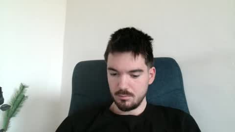 Onlyfans - Tomylind keep you in touch there online show from April 18, 10:05 am