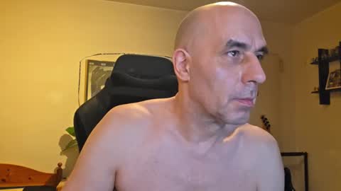 toninspektor online show from December 16, 8:27 pm