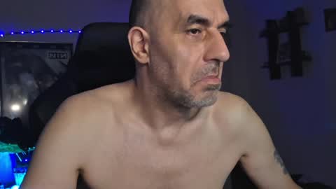 toninspektor online show from April 16, 9:39 pm