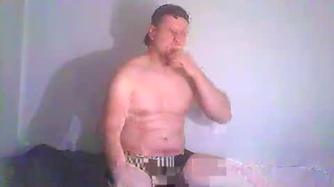 tonny54880 online show from December 23, 9:40 pm