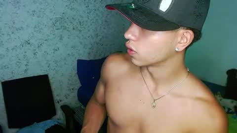 tonydesire_ online show from July 9, 10:57 pm