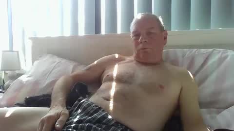 tonygib1962 online show from June 5, 9:15 am