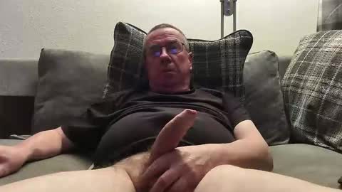 tonyhandjob online show from October 15, 7:10 pm
