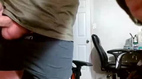 tonytonytony3001 online show from February 19, 8:27 pm