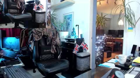 topalphaboss online show from October 31, 4:47 am