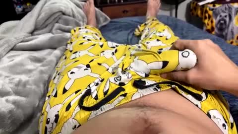 Snapshot of topcitydude chatting on February 6, 11:32 am TopCityDude Pleasure Room online show from February 6, 11:32 am