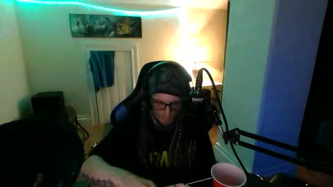 topplesstable18075 online show from February 24, 7:22 am