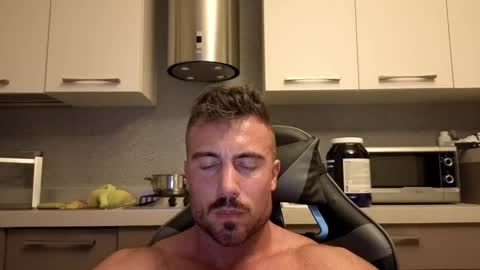 toro_arrapato online show from November 4, 9:49 pm