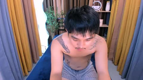 toshi_dakxxx online show from April 2, 8:16 pm