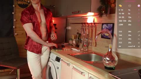 Paul online show from April 4, 11:18 am