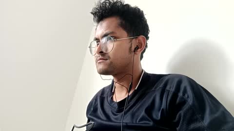 Xander online show from January 3, 3:01 pm