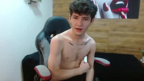 trevor_mob online show from May 25, 2:56 pm