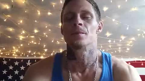 trickywalker8 online show from October 29, 6:22 pm