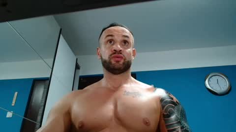 tridentmuscles online show from January 8, 10:27 pm