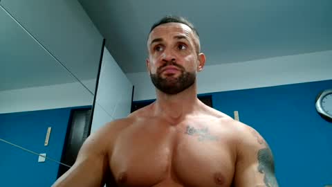 tridentmuscles online show from December 16, 10:13 pm