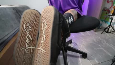 - trieone online show from April 17, 12:35 am