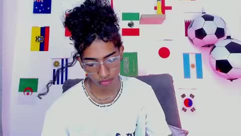 Johan online show from July 16, 12:23 pm