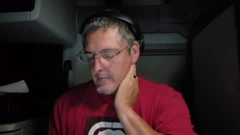 TiggerLover73 online show from April 29, 5:06 pm