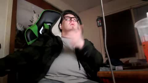 trustyf65 online show from April 20, 8:17 am