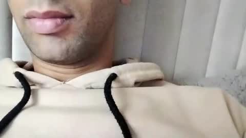 Snapshot of tunisiensexyguy chatting on January 17, 11:38 am TunisienSexyGuy online show from January 17, 11:38 am