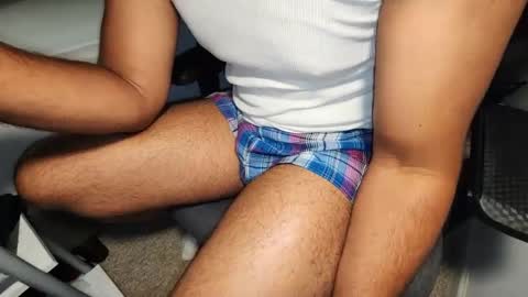 Snapshot of turealmoreno chatting on October 3, 4:17 am Taki online show from October 3, 4:17 am
