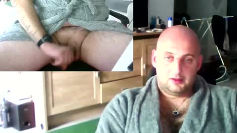 Snapshot of twardyidlugi chatting on September 28, 4:27 pm twardyidlugi online show from September 28, 4:27 pm