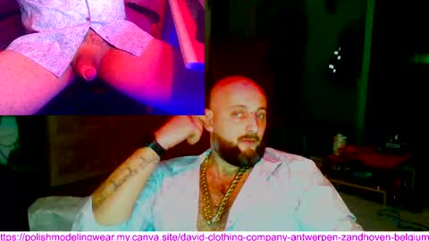 Snapshot of twardyidlugi chatting on February 16, 10:43 pm twardyidlugi online show from February 16, 10:43 pm