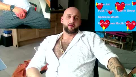 Snapshot of twardyidlugi chatting on January 11, 12:50 pm twardyidlugi online show from January 11, 12:50 pm