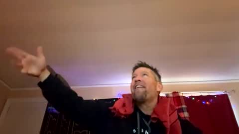 twerkandjerkk online show from February 14, 4:13 pm