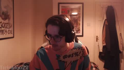 Lou online show from April 10, 11:12 pm