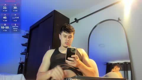 twintease online show from November 23, 7:25 pm