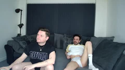 Snapshot of twotwinkhusbands chatting on March 2, 7:41 pm RyanRowan online show from March 2, 7:41 pm