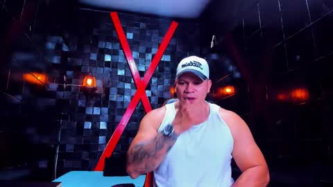 Tyleer Scot online show from April 1, 7:33 pm