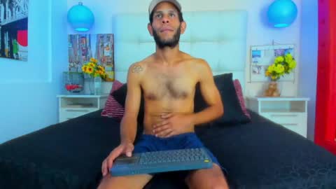 --- Tyron --- online show from April 16, 3:39 am