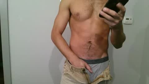 Snapshot of uhhuhyea chatting on October 29, 2:03 am uhhuhyea online show from October 29, 2:03 am