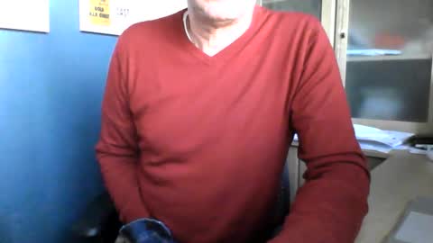 mark online show from December 16, 3:08 pm