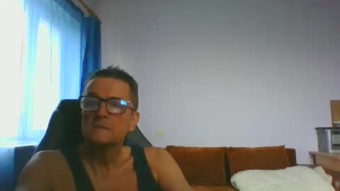 ulmeni7 online show from November 26, 8:28 am