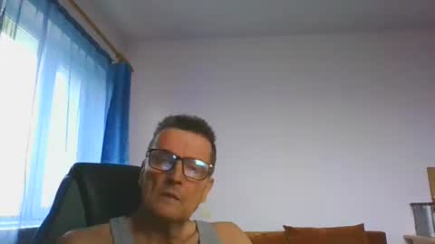 ulmeni7 online show from December 22, 12:35 pm