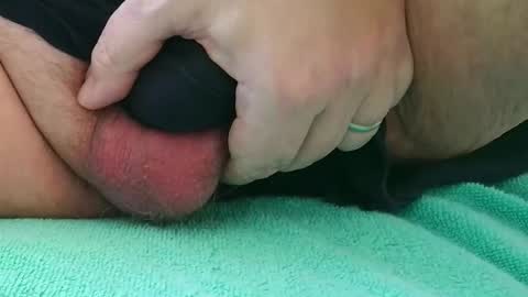 uncut_small_bi online show from April 25, 12:52 pm