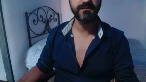 Giov online show from May 25, 5:52 pm