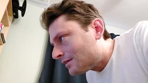 undress me online show from February 28, 1:25 pm