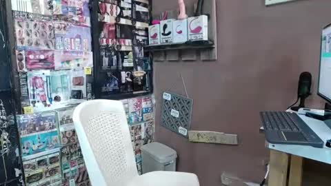 merry christmas online show from December 28, 5:23 am