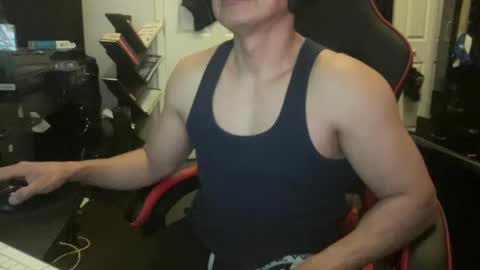 unlobitooenwallstreet online show from February 20, 3:45 am