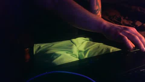 untouchableace84 online show from July 2, 3:45 am