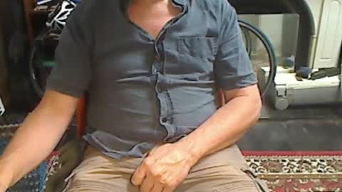 Freddie online show from November 24, 1:39 am