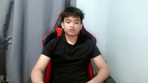 Snapshot of urasian_kentoyxx77 chatting on September 30, 8:56 pm Kentoy online show from September 30, 8:56 pm