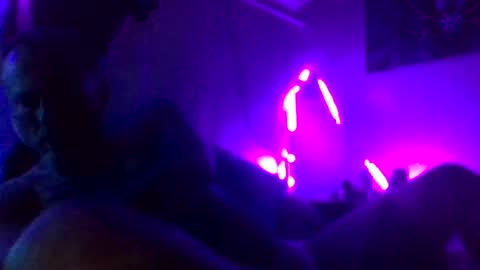 Snapshot of urdaddy875867 chatting on September 15, 10:33 pm urdaddy875867 online show from September 15, 10:33 pm