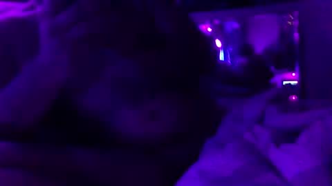 Snapshot of urdaddy875867 chatting on October 26, 5:15 pm urdaddy875867 online show from October 26, 5:15 pm